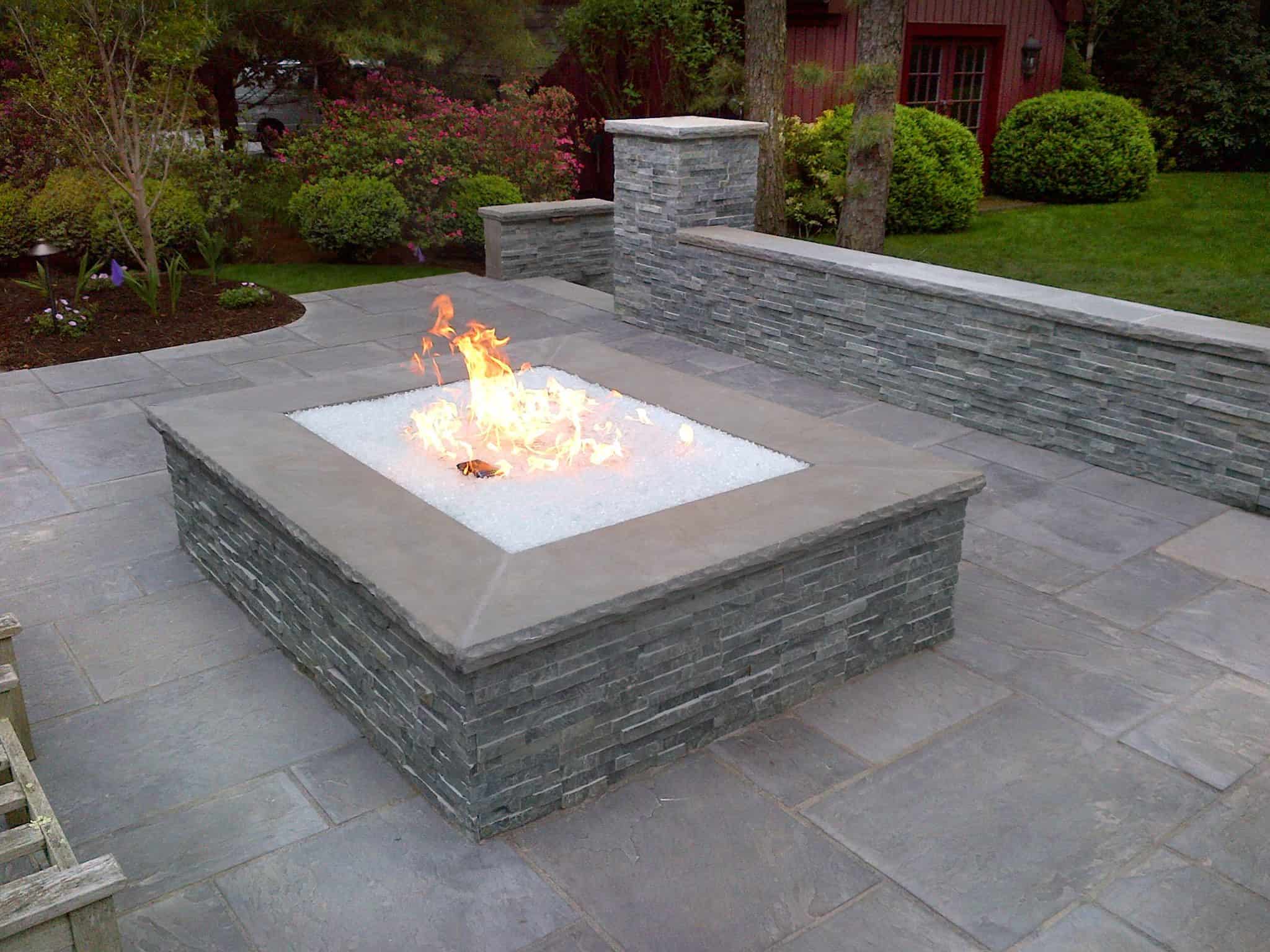 Over-Sized Gas Fire Pit With Fire Crystals
