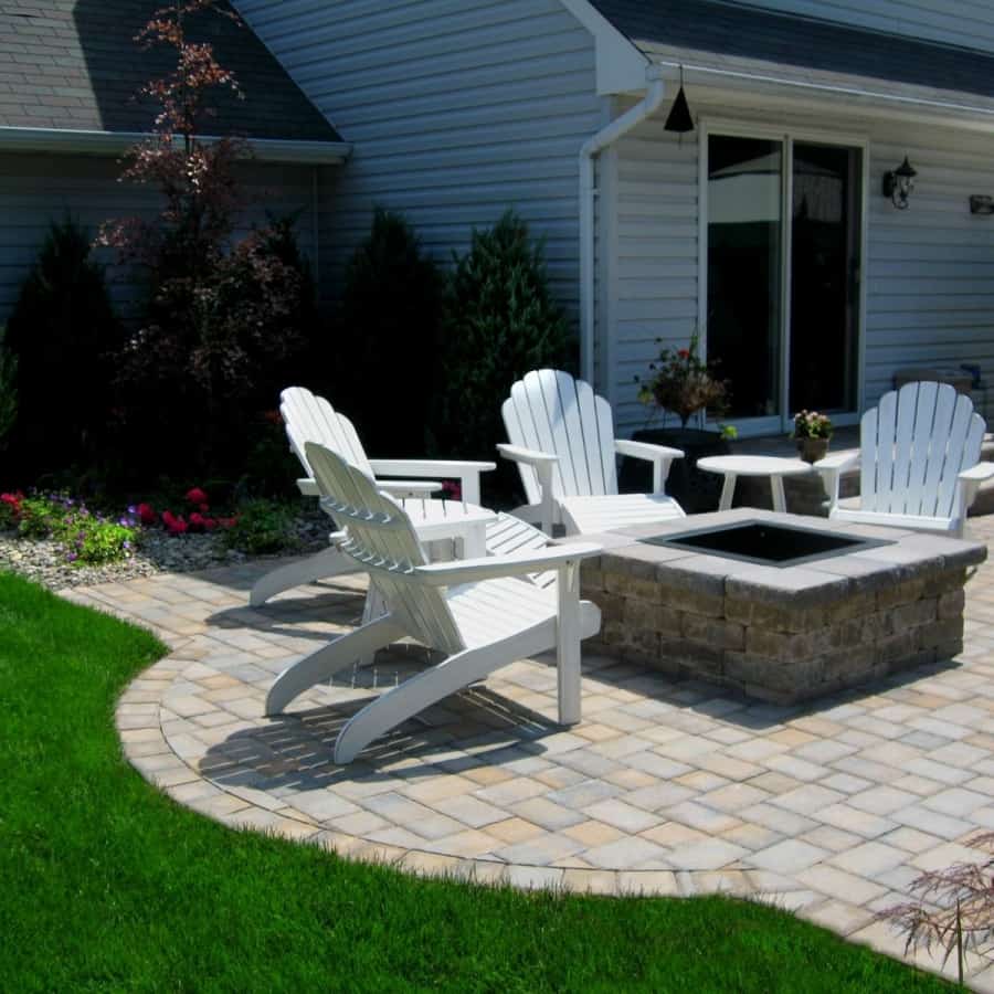Cambridge - Old English - Color - Toffee/Onyx - Square Fire Pit with grill grate and fire retardant insert - Islip Terrace, Long Island NY